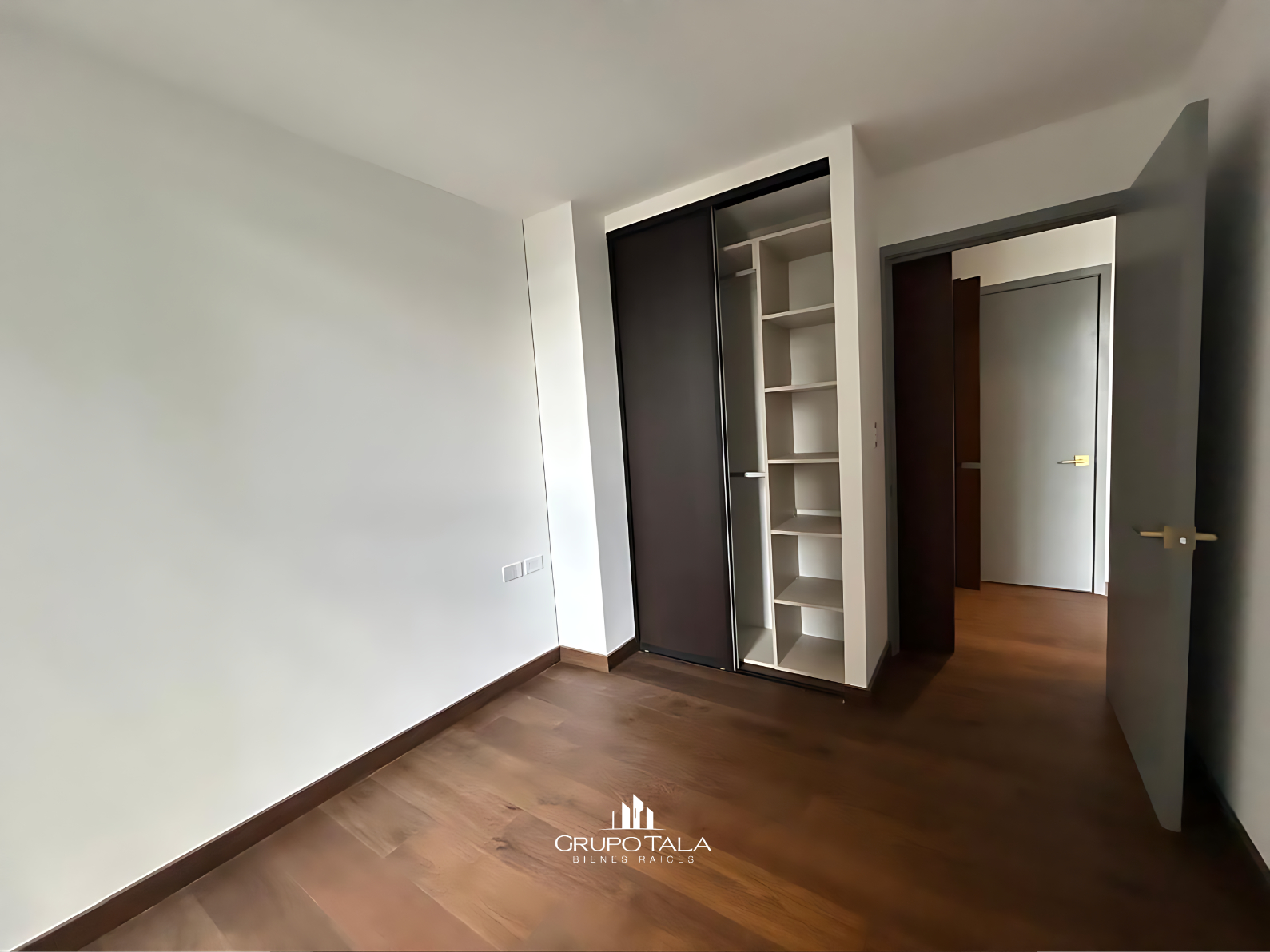 Apartamento en renta en zona 10, Atarah - Miniatura 17