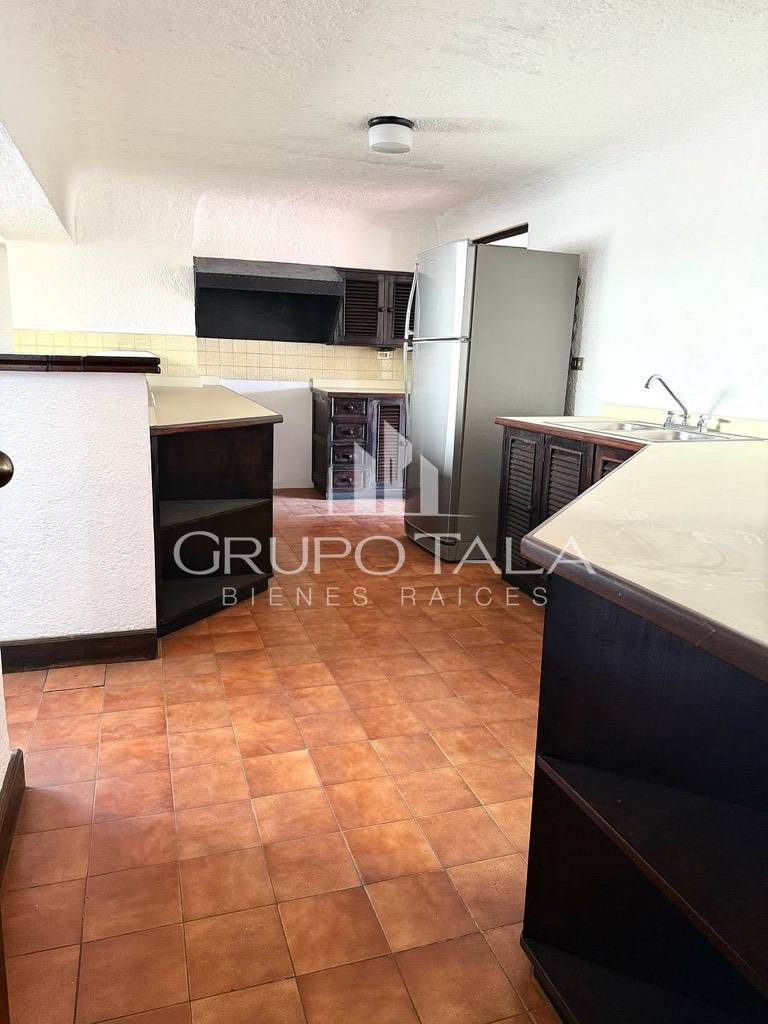 Apartamento en Venta  Zona 10 - Miniatura 7