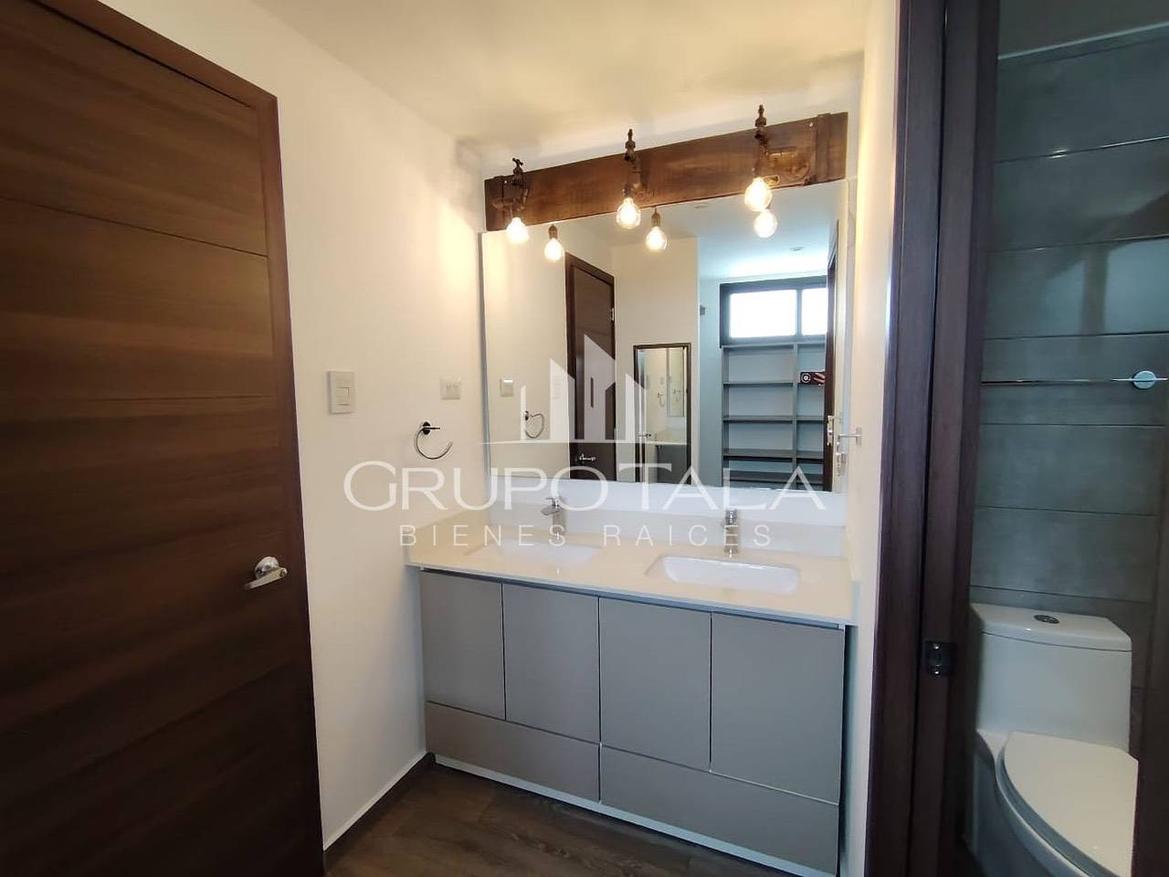 Apartamento en Venta Zona 15 - Miniatura 6