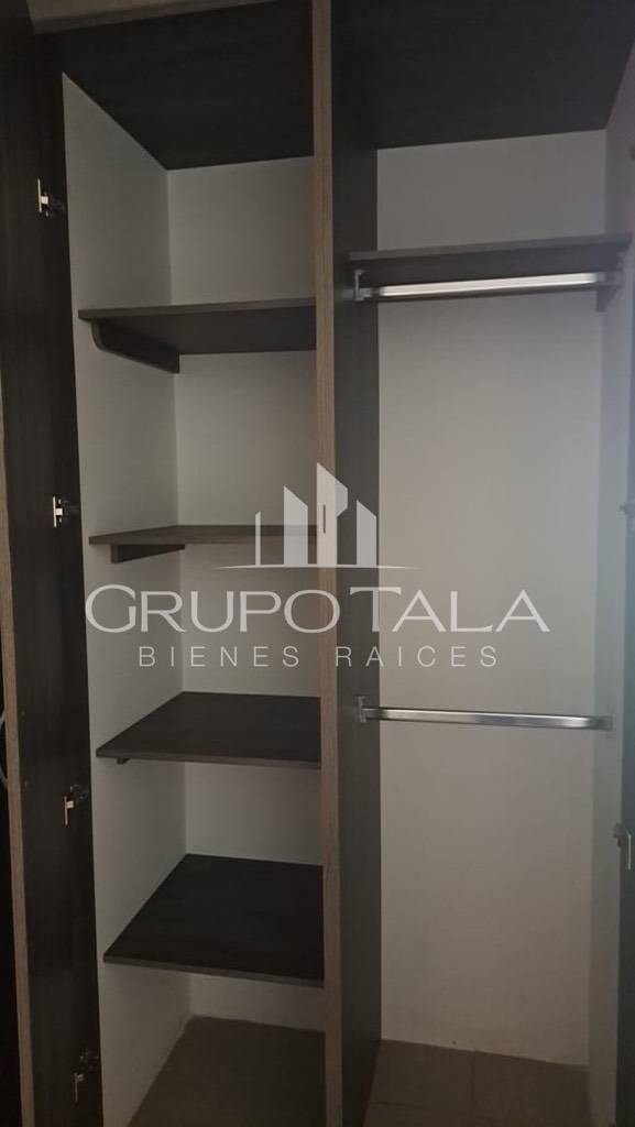 Apartamento en venta en Hexa Cañada - Image 4
