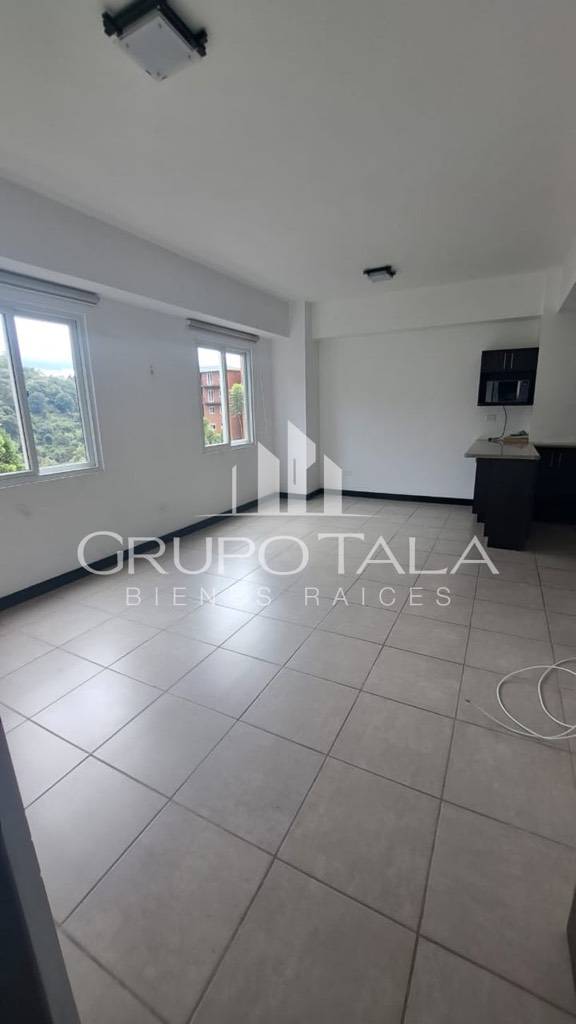 Apartamento en venta en Hexa Cañada - Image 5