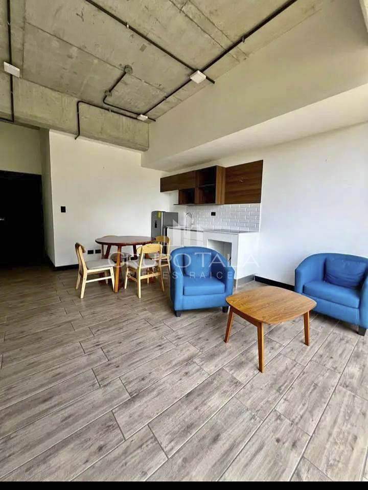 Apartamento en venta zona 10, Edificio Eon - Image 4