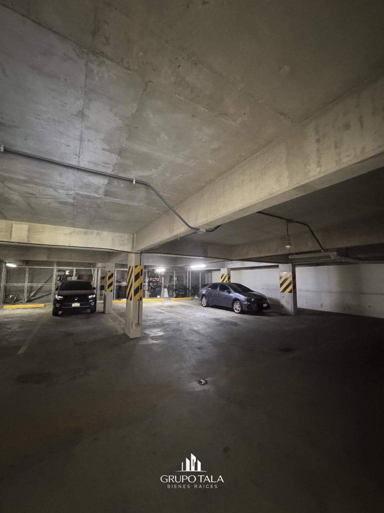Apartamento en Venta zona 16, Nueva Caledonia - Image 2