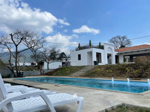 Casa en renta en Antigua Guatemala, Condominio Barrios Coloniales