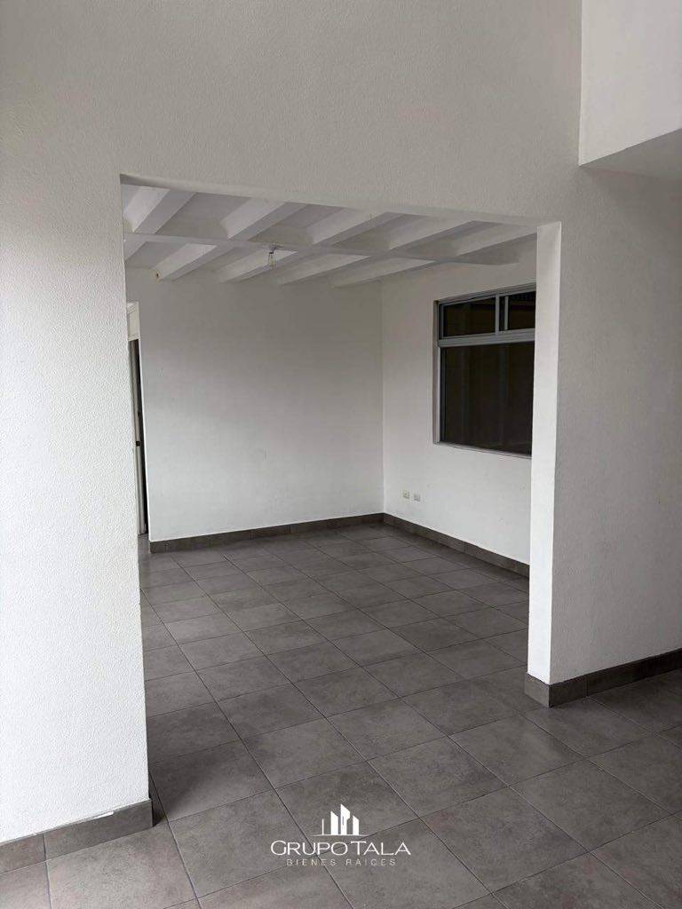 Bodega en renta, Mixco, Las Tunas - Image 5
