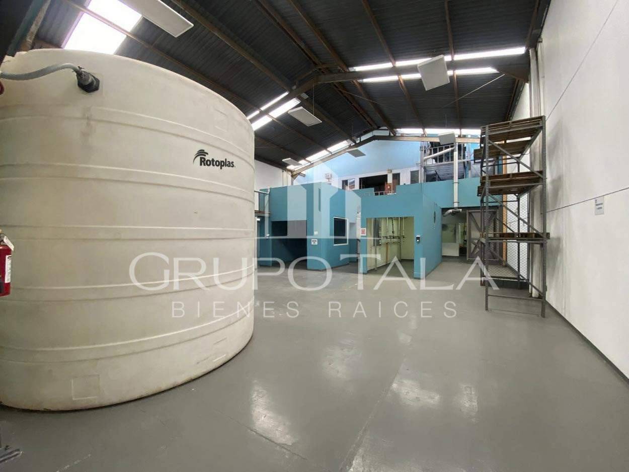 Bodega en venta en Carretera al Pacífico, Villa Nueva - Image 4