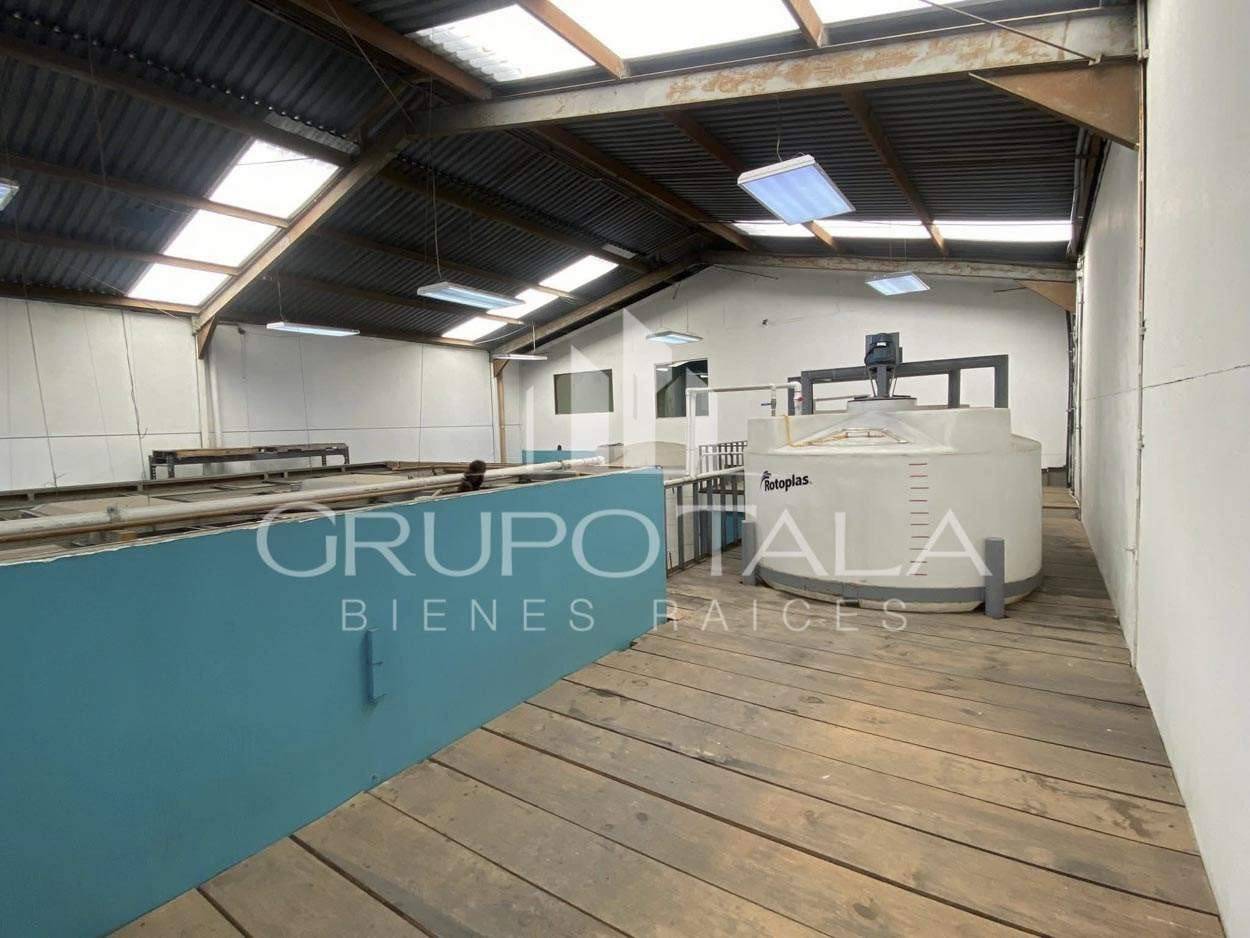 Bodega en venta en Carretera al Pacífico, Villa Nueva - Image 1