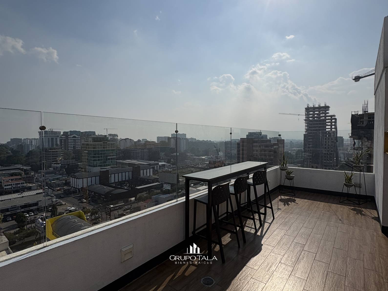 Apartamento en venta en zona 10, Edificio City Haus - Miniatura 12