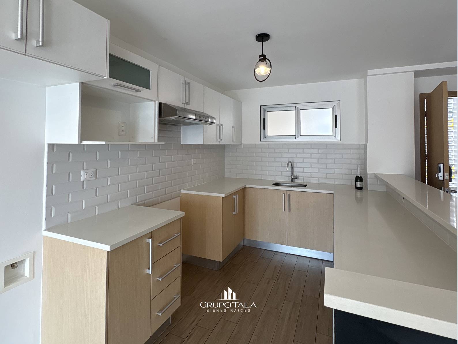 Apartamento en venta en zona 10, Edificio City Haus - Miniatura 6