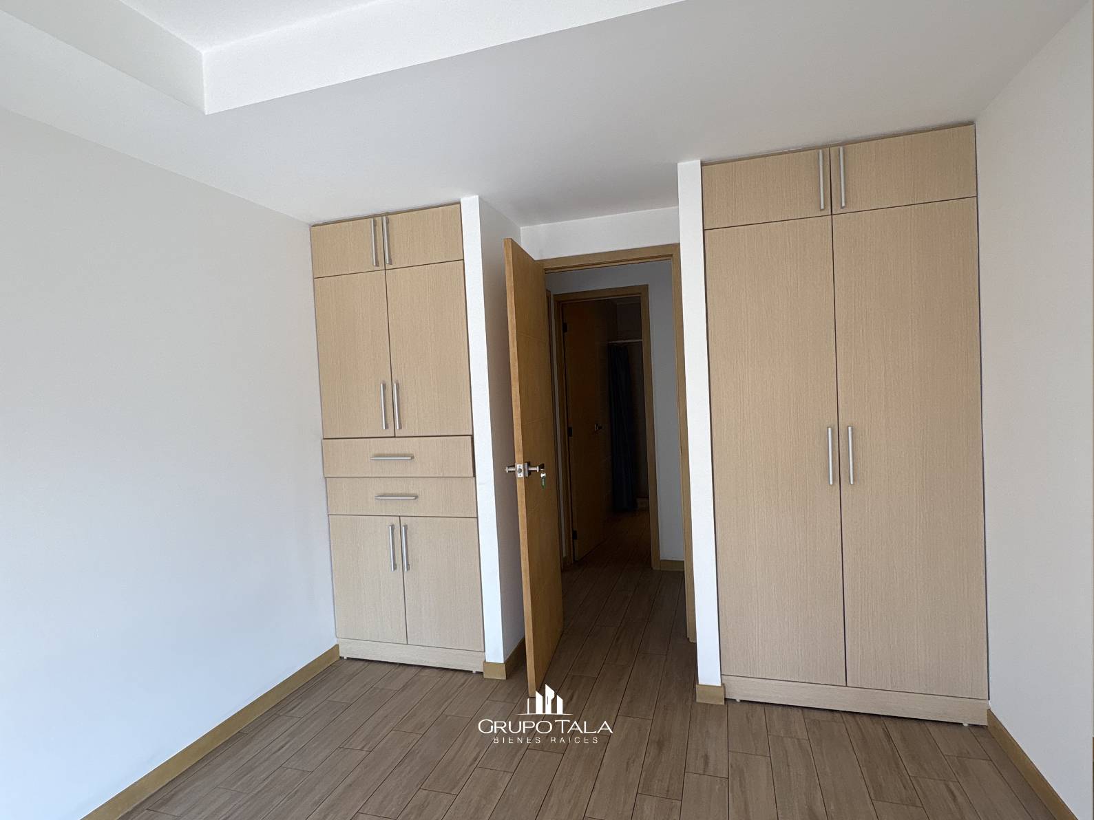 Apartamento en venta en zona 10, Edificio City Haus - Miniatura 9