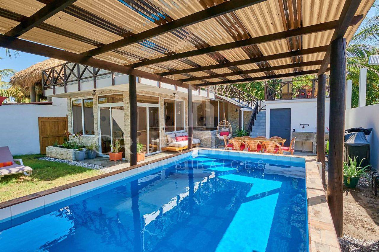 Casa amueblada en venta Aldea Hawaii, Monterrico - Image 2