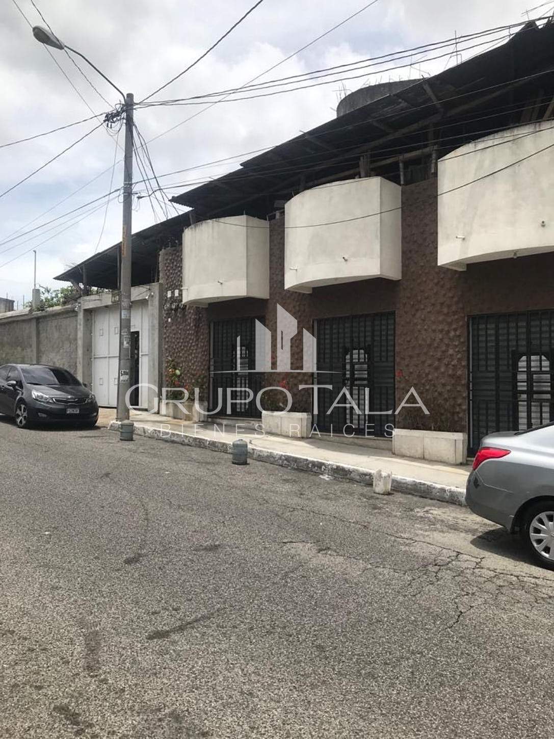 Casa Comercial en Venta en Colonia El Progreso Q 3,500,000.00 - Image 4