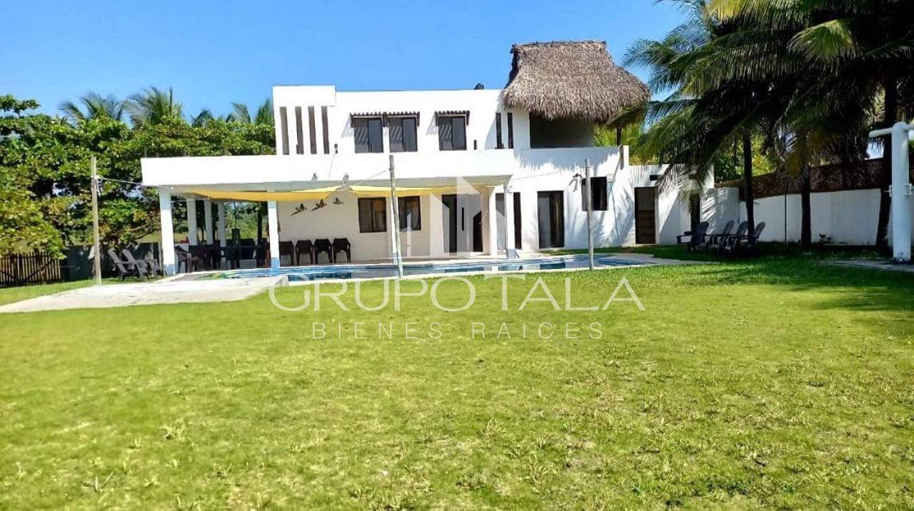 Casa en Venta en Monterrico - Image 1