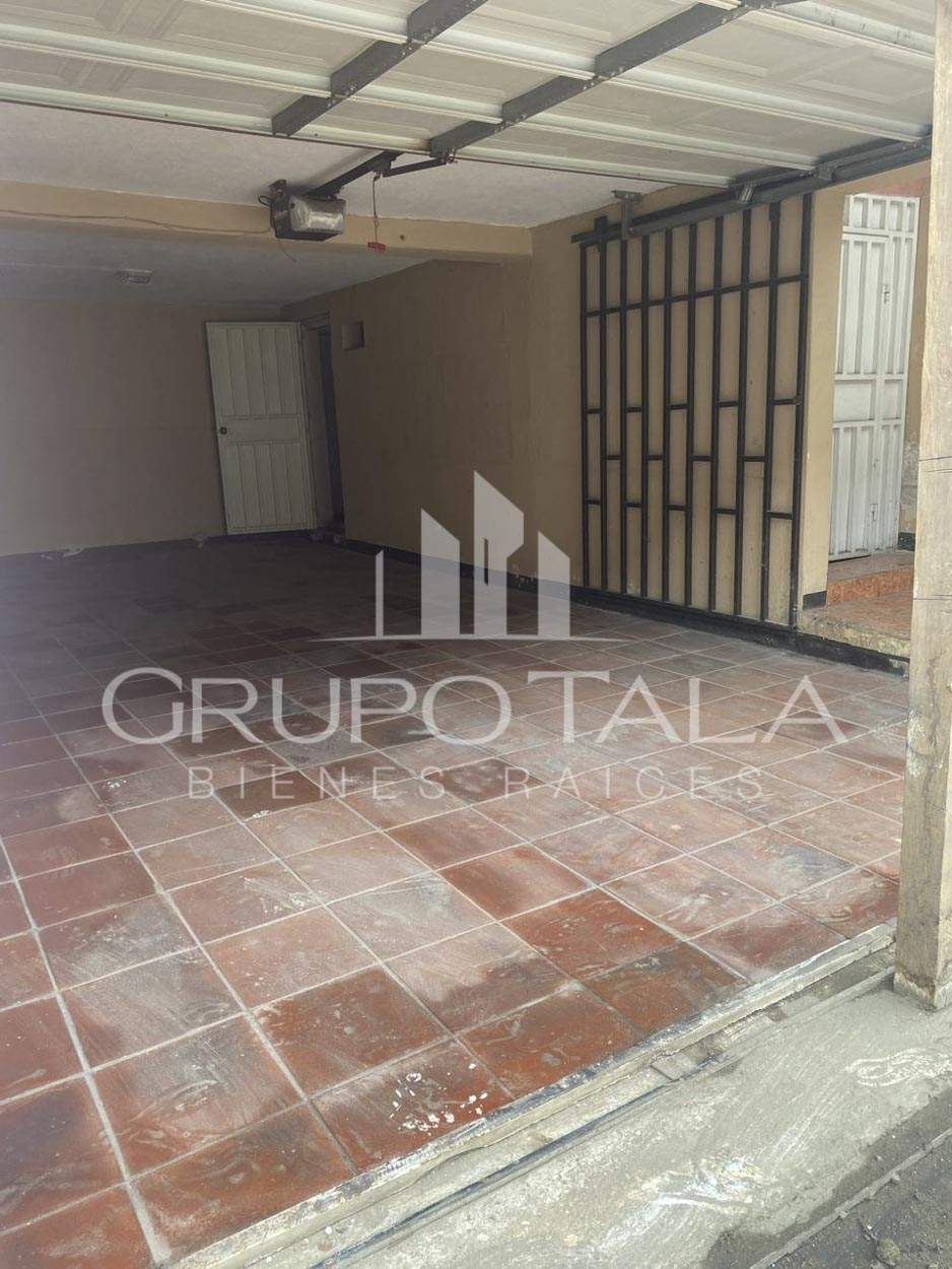 Casa en renta Aguilar Batres, Zona 11 USD$1500.00 - Image 1