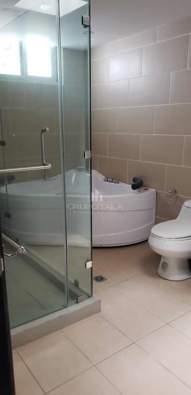 Casa en venta, Condominio La Mirada, CAES - Image 5