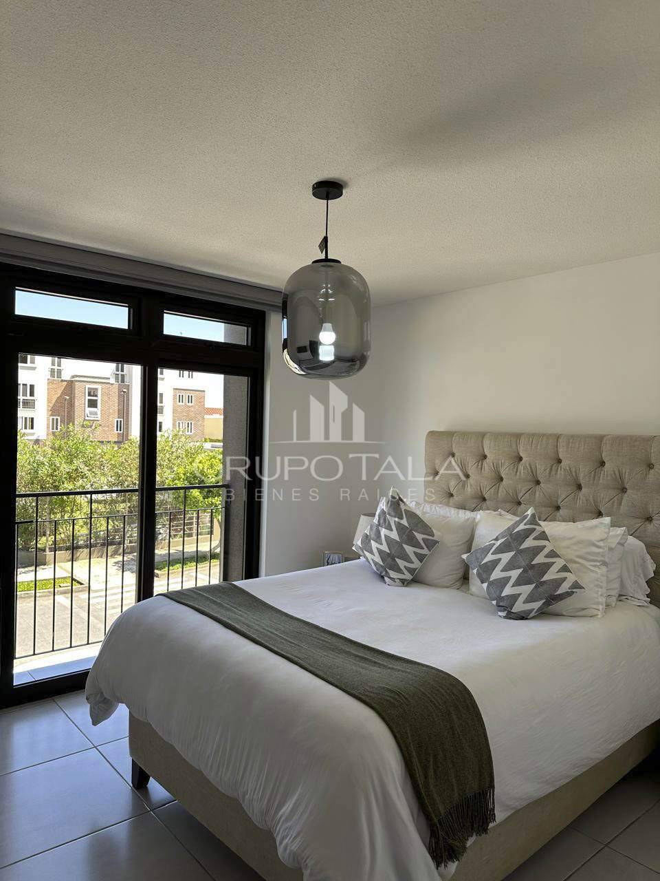 Casa en venta Casa Mérida, Condado Naranjo, zona 4 Mixco - Image 1
