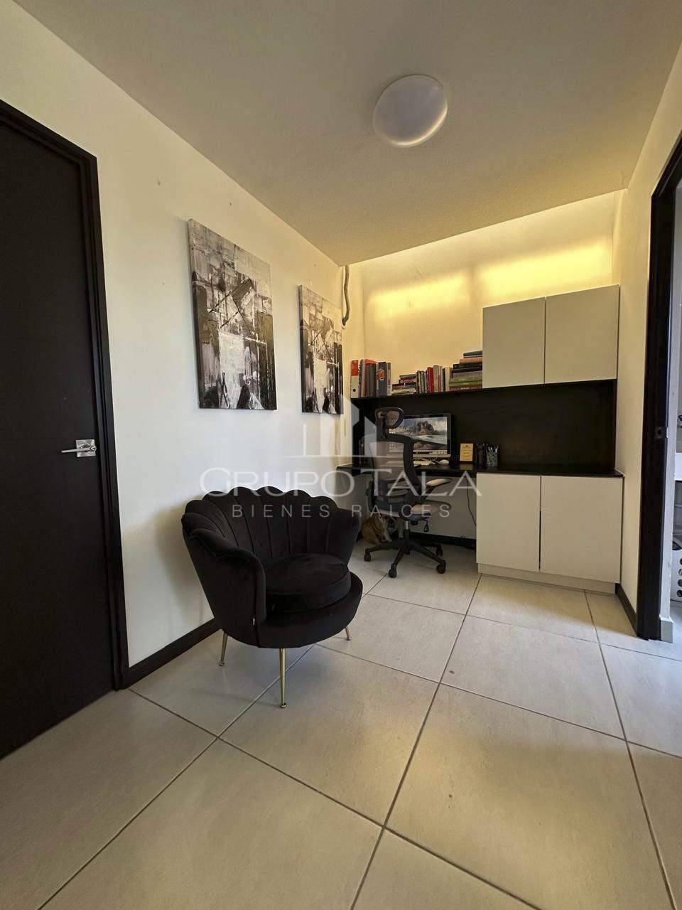 Casa en venta Casa Mérida, Condado Naranjo, zona 4 Mixco - Image 3