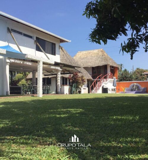 Casa en venta Monterrico Tortuga Laguna