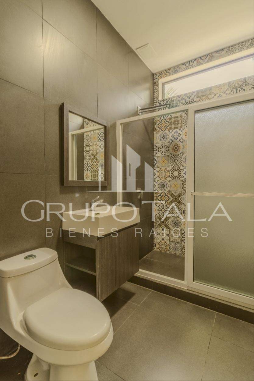 Casa en venta Zapotitlán, Retalhuleu - Image 5