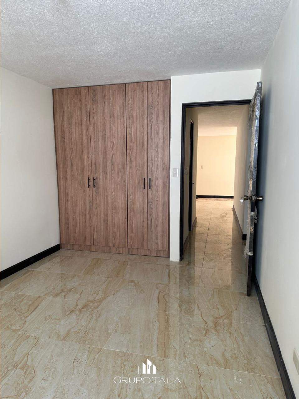 Casa en venta recién remodelada, Granai 1 - Image 3