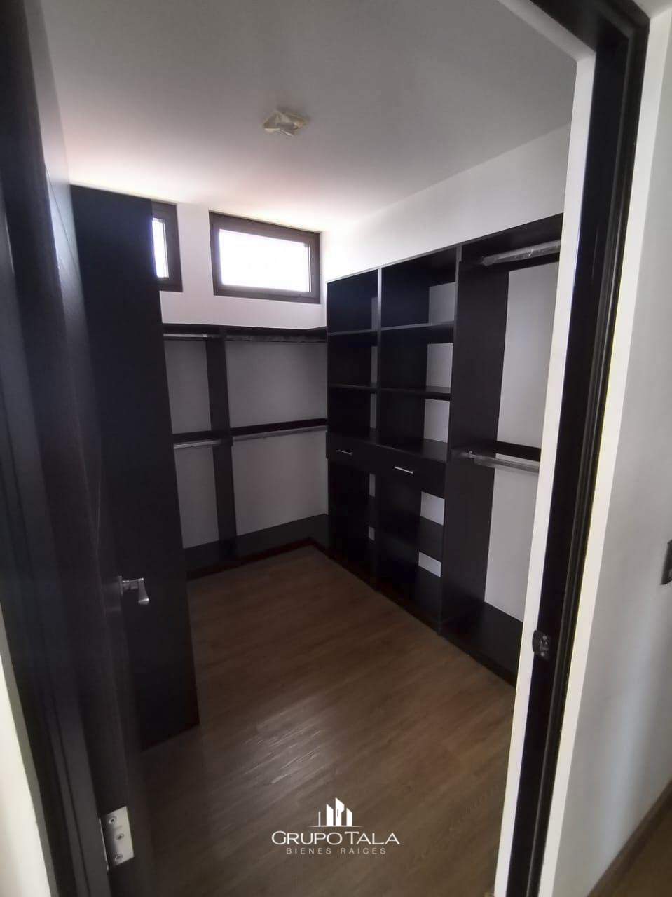 Casas en venta zona 15 Vista Hermosa I, La Isla - Miniatura 7