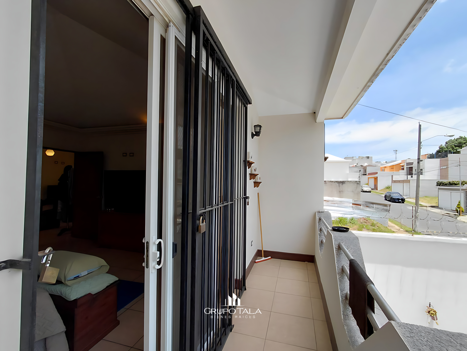 Casa en venta en zona 16, Hacienda Real - Miniatura 13