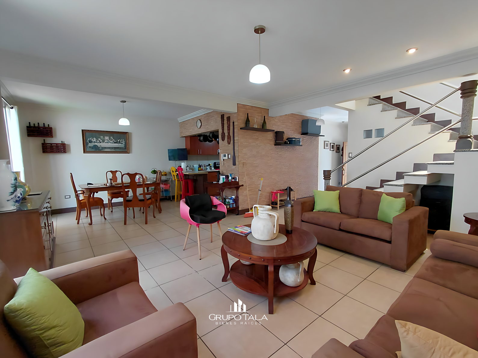 Casa en venta en zona 16, Hacienda Real - Miniatura 4