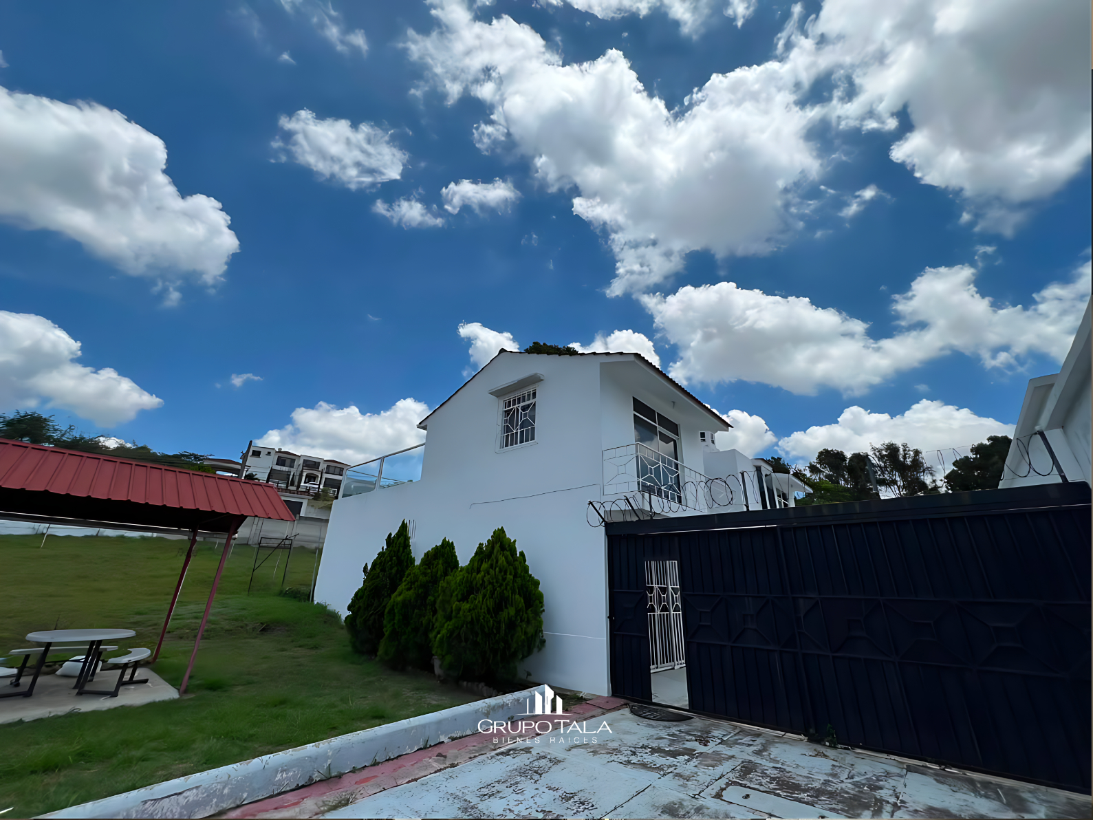 Casa en venta en zona 8 de Mixco, Las Orquideas - Miniatura 3