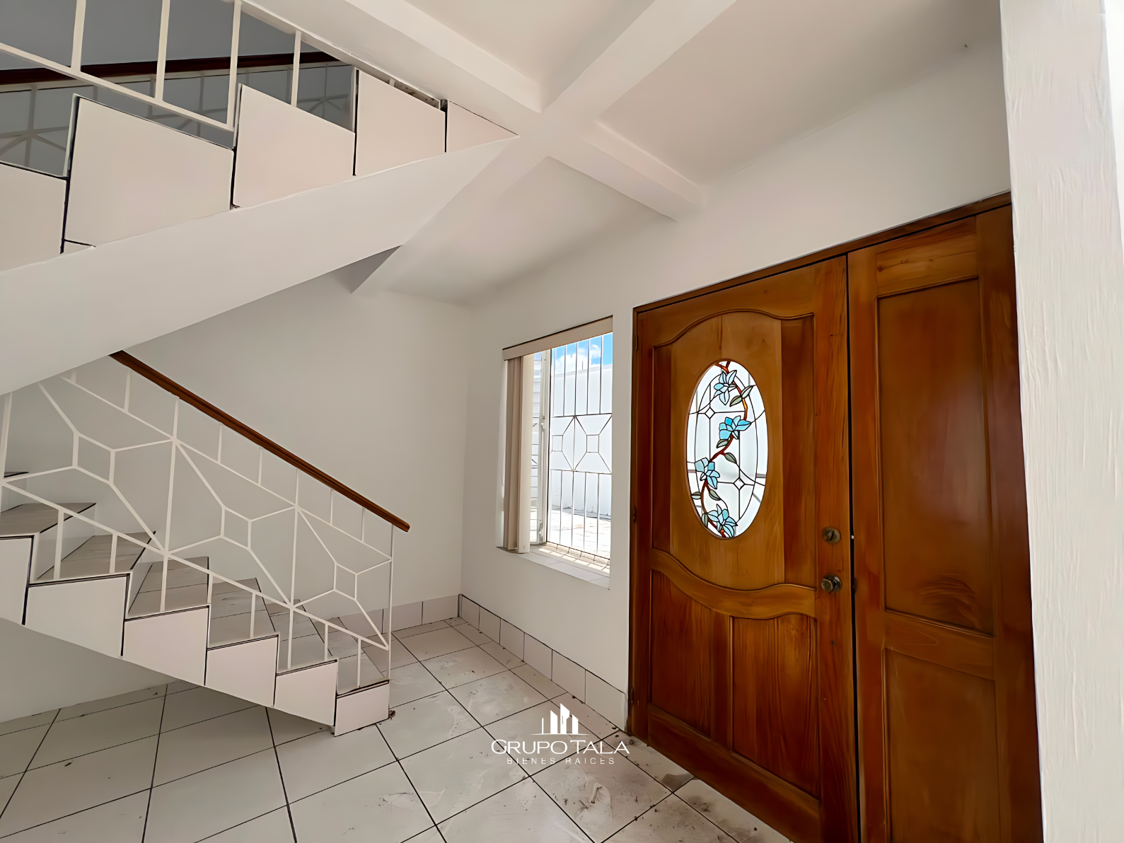 Casa en venta en zona 8 de Mixco, Las Orquideas - Miniatura 4