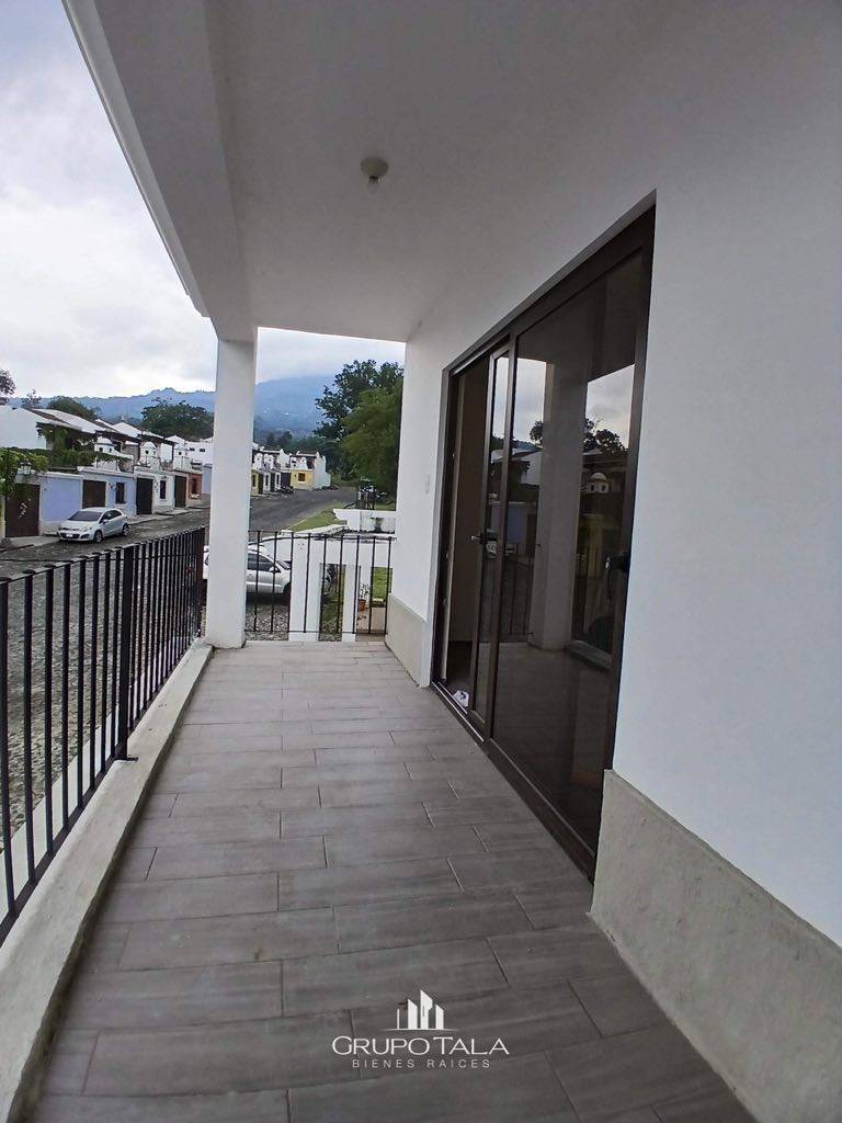 Local en Venta Barrio Las Campanas - Image 1