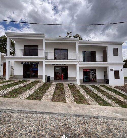Local en Venta Barrio las Campanas