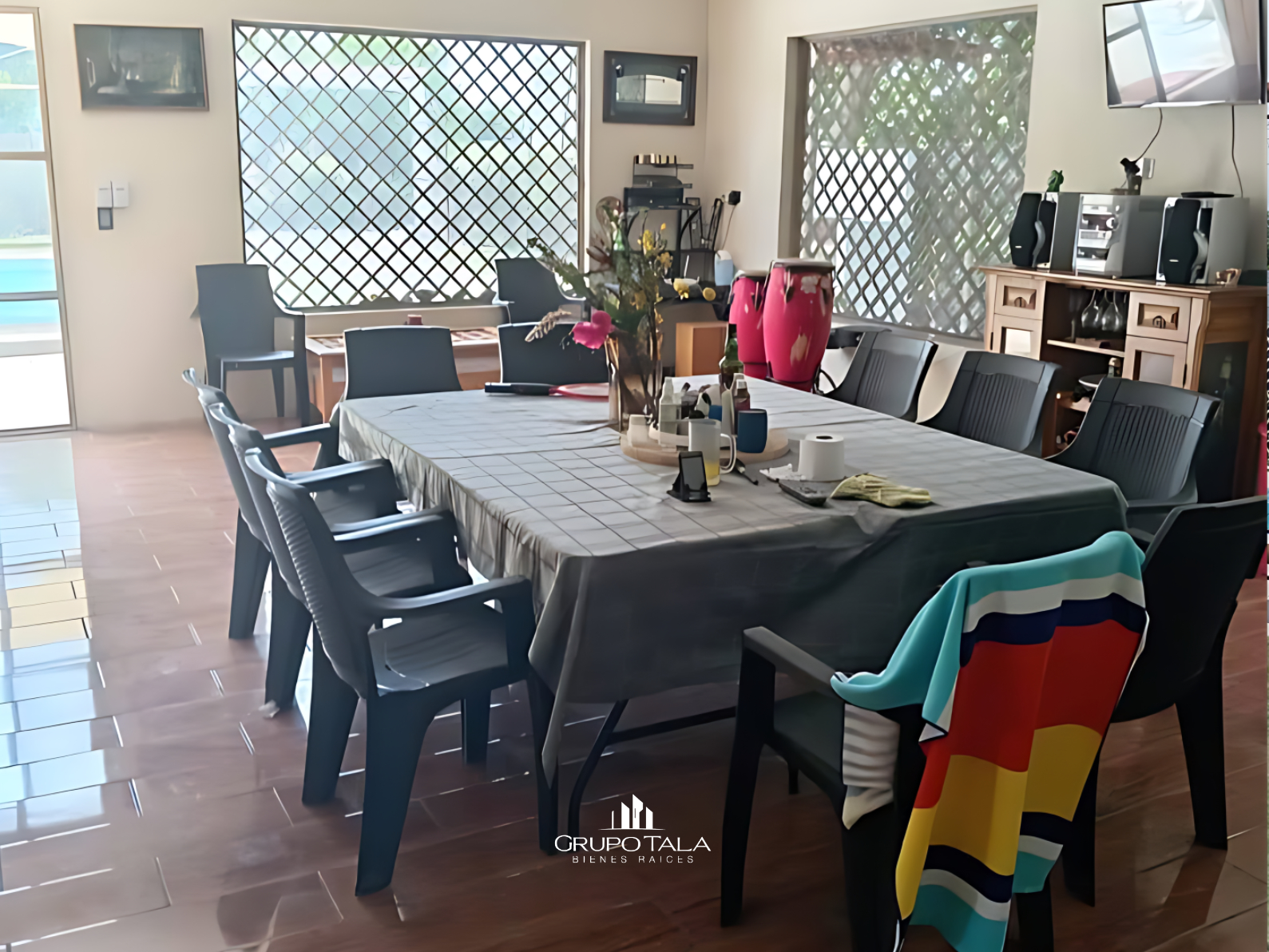 Chalet en venta en Monterrico, Madre Vieja - Image 3