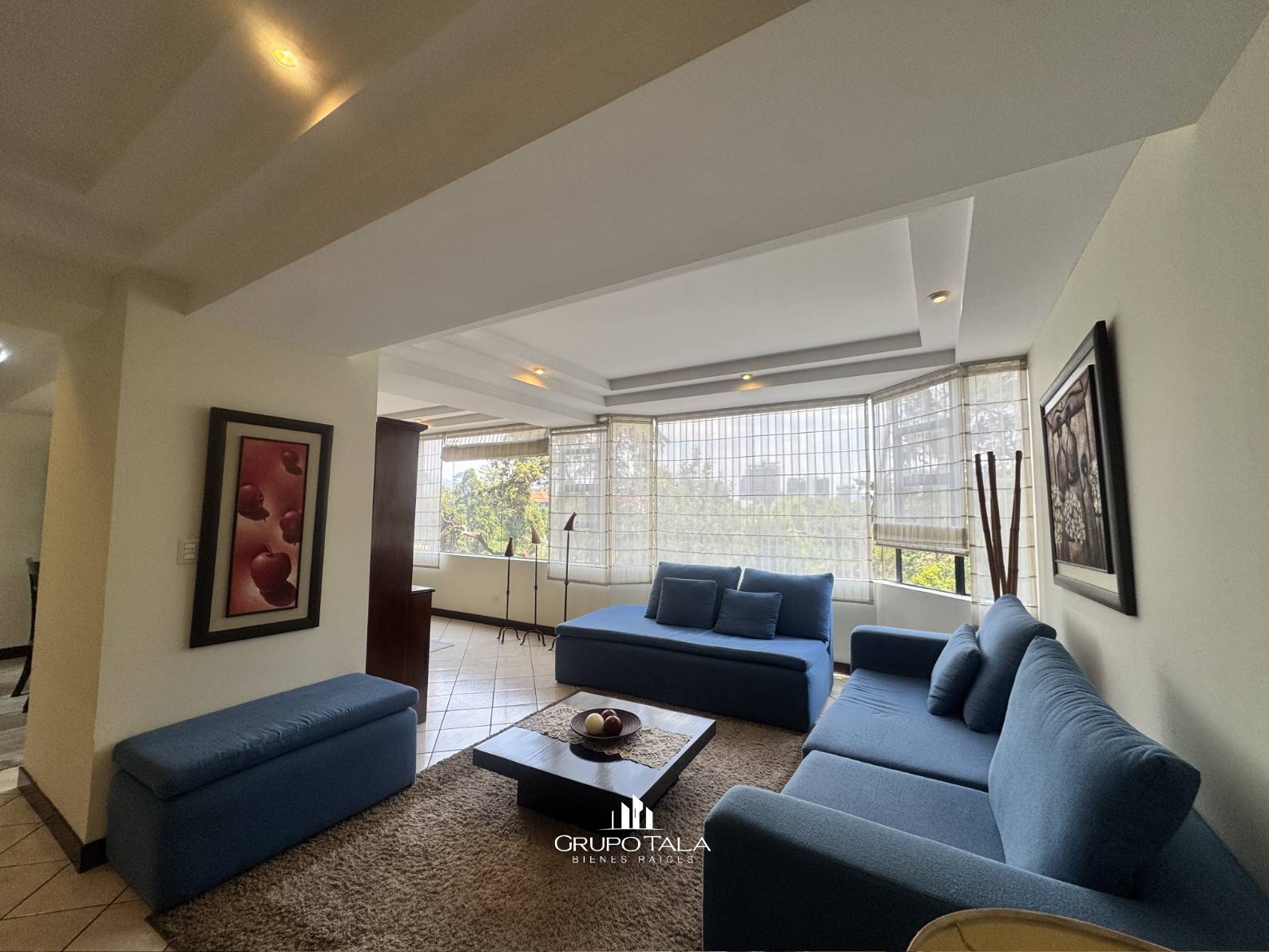 Apartamento en renta en zona 10, Edificio Milenia - Image 5
