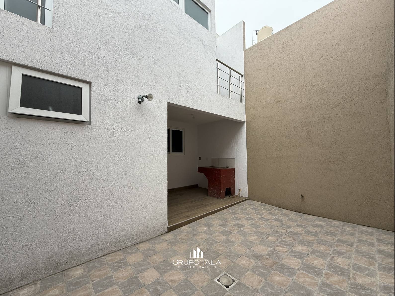 Casa en venta en zona 3 de Mixco, Nueva Montserrat - Miniatura 9