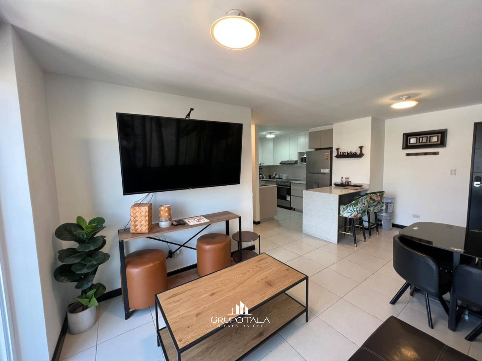 Apartamento amueblado en venta zona 7, Museo San Mateo - Image 4
