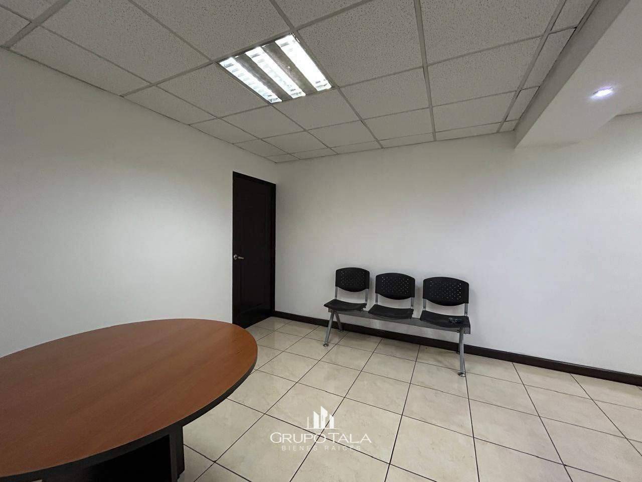 Oficina en Renta Dubai Center - Image 5