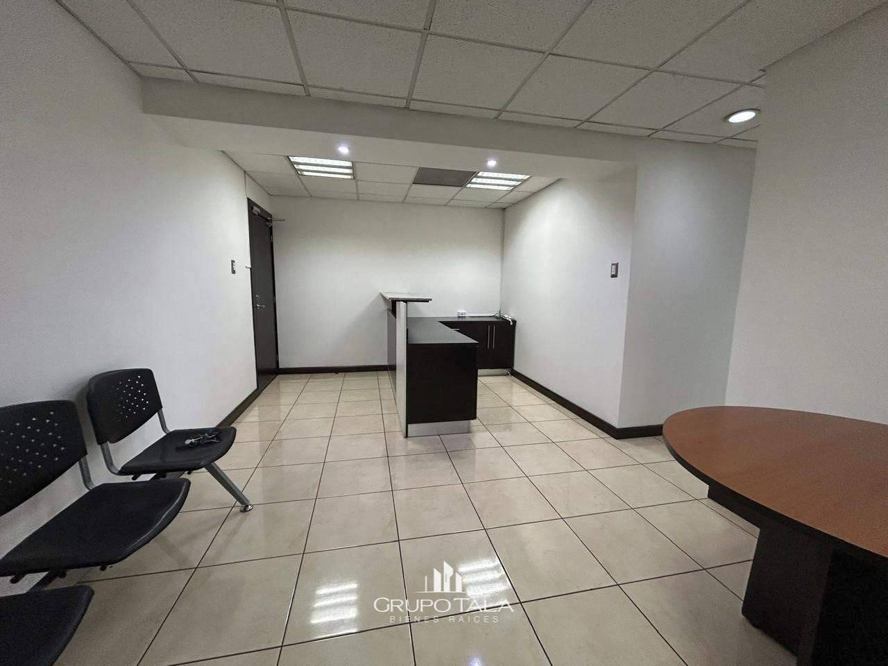 Oficina en Renta Dubai Center - Image 1