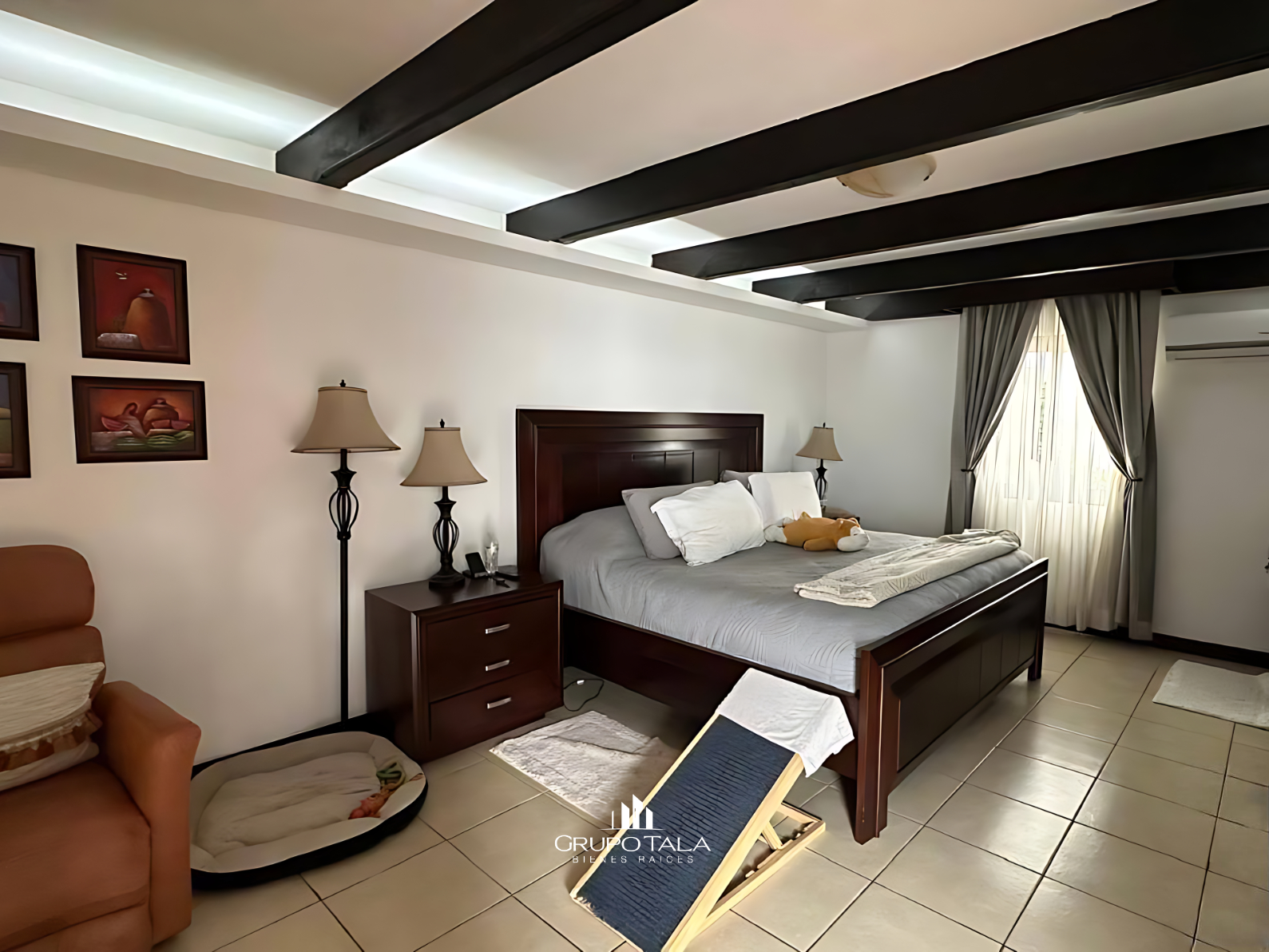 Casa en venta amueblada en Antigua Guatemala, Plazuela del Conquistador - Miniatura 9