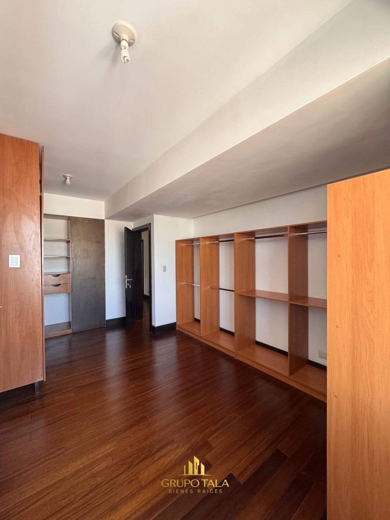 Apartamento en Venta (Pent-house) zona 14, Premier Las Américas - Image 5