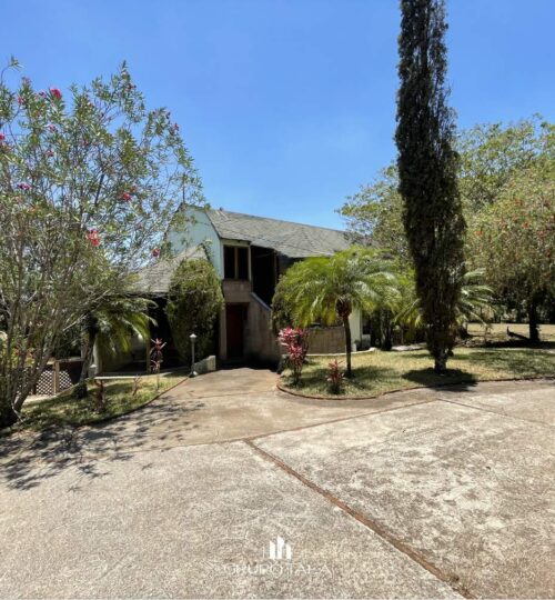Propiedad con Terreno en Venta el Jocotillo