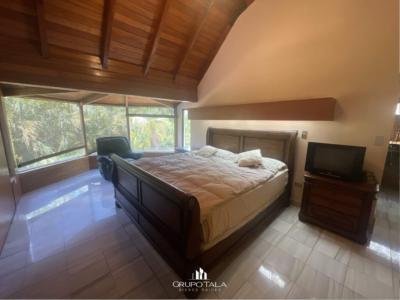 Propiedad con Terreno en Venta el Jocotillo - Miniatura 8