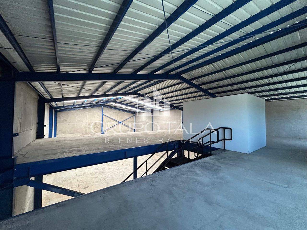 Proyecto de Bodegas en Renta Zona Industrial Uno - Miniatura 7