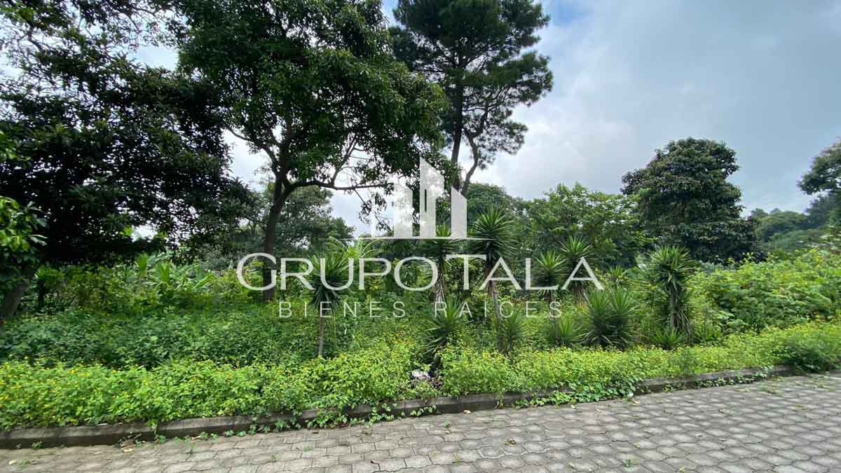 Terreno en venta Lotificación Montebello - Image 1