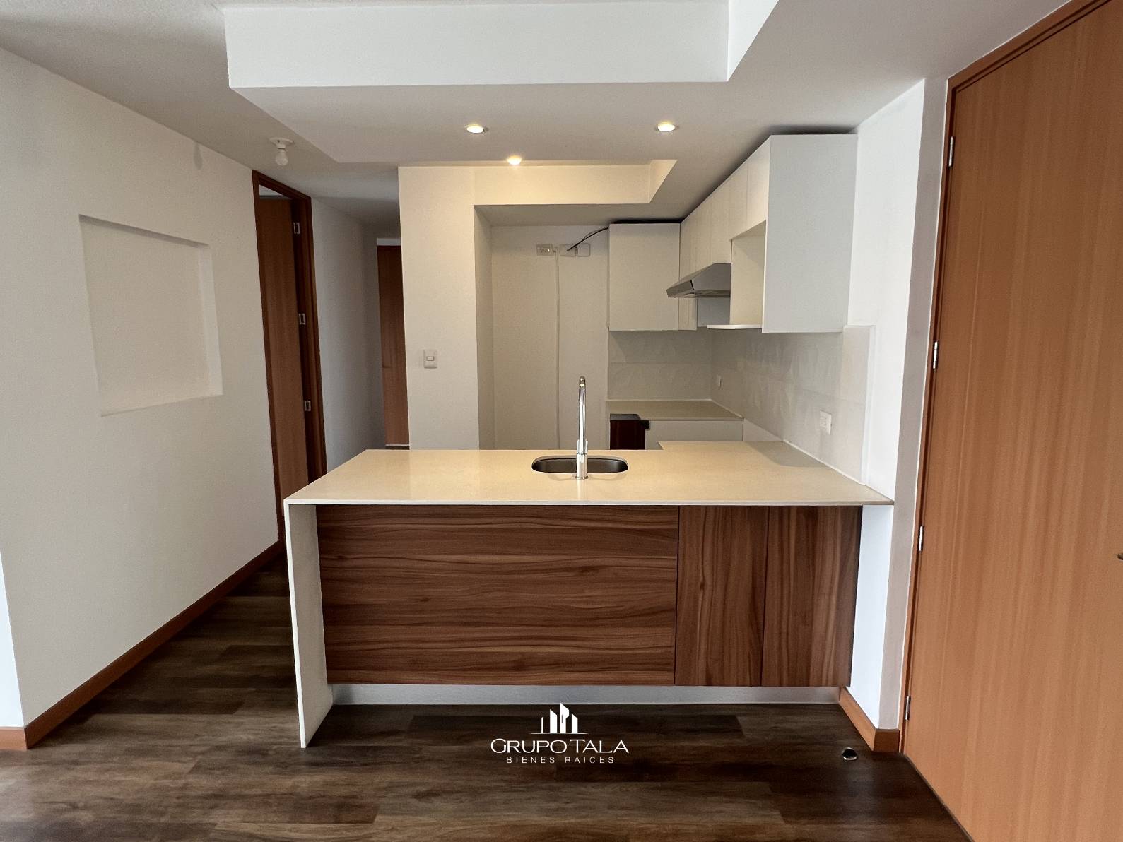 Apartamento en venta en zona 11, Edificio Vidalta - Miniatura 8