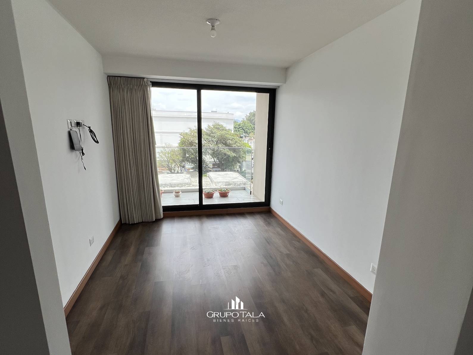 Apartamento en venta en zona 11, Edificio Vidalta - Miniatura 12