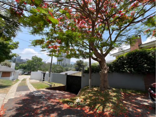 Casa en venta en zona 10