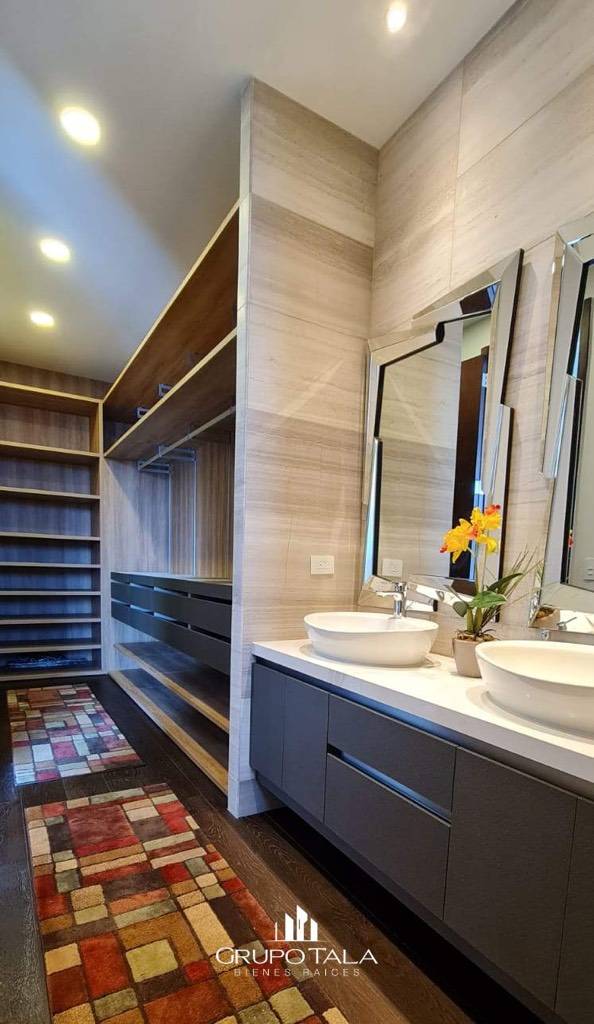 Apartamento amueblado en venta en zona 14, Edificio Echo - Miniatura 7