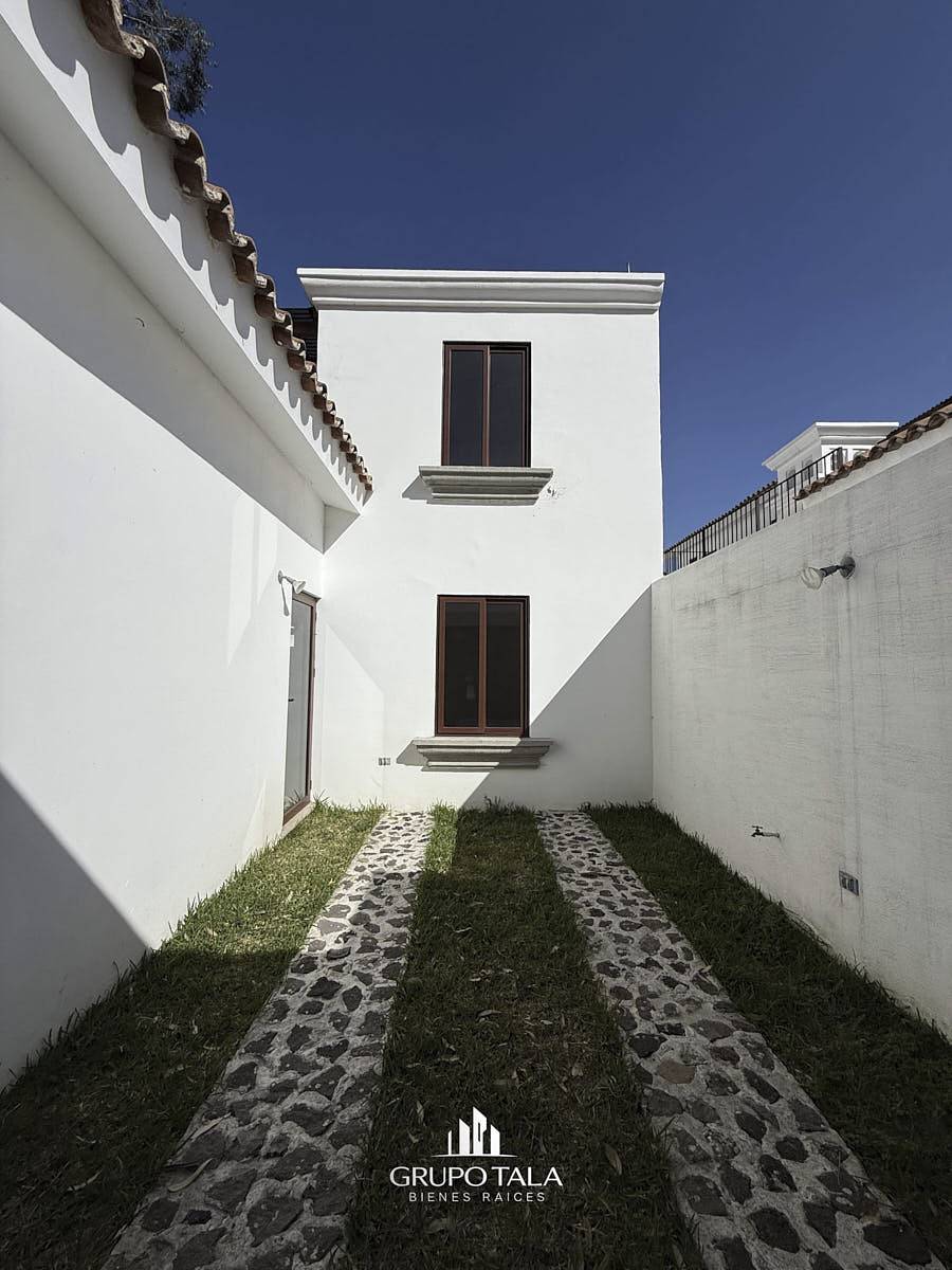 Casa en renta Santa Delfina, Antigua Guatemala USD$. 1,700.00 - Miniatura 7