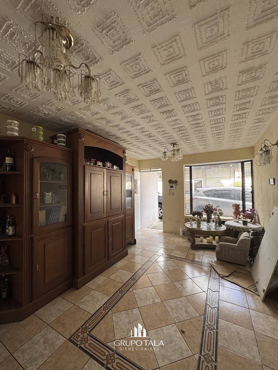 Casa en venta Acatán, zona 16 Q.2,650,000.00 - Image 5