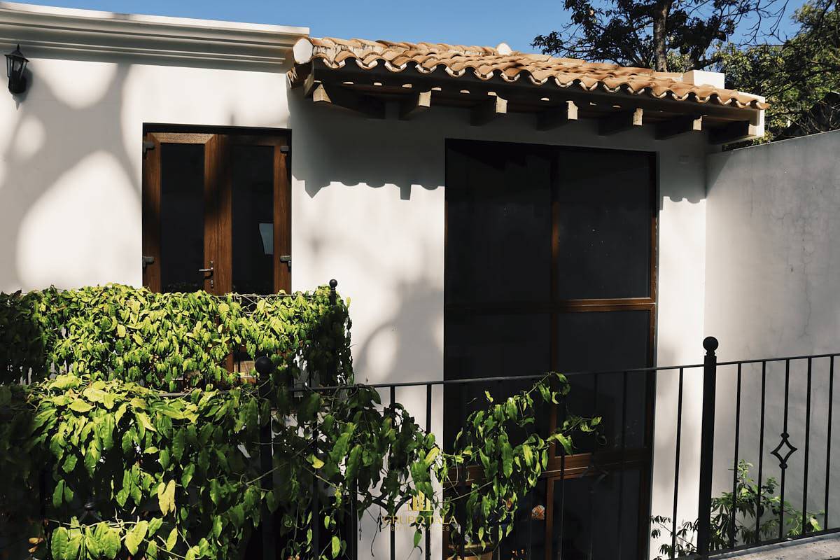 Casa en venta amueblada, Antigua Guatemala USD$ 574,000.00 - Miniatura 7